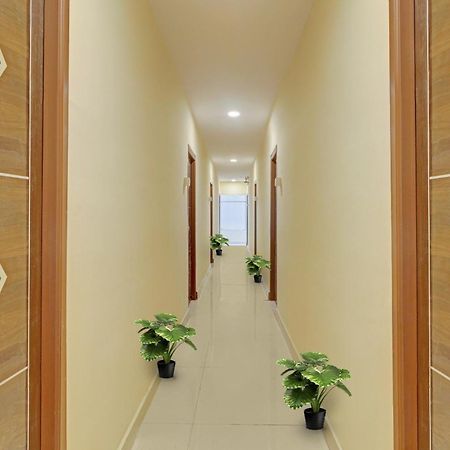 Hotel O Aayush Stay Inn ハイデラバード エクステリア 写真